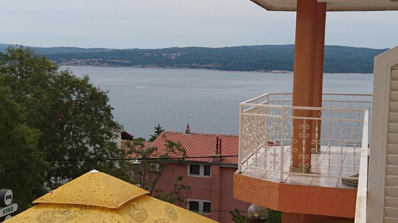 Restoran Sirena Bed & Breakfast Dramalj Eksteriør bilde